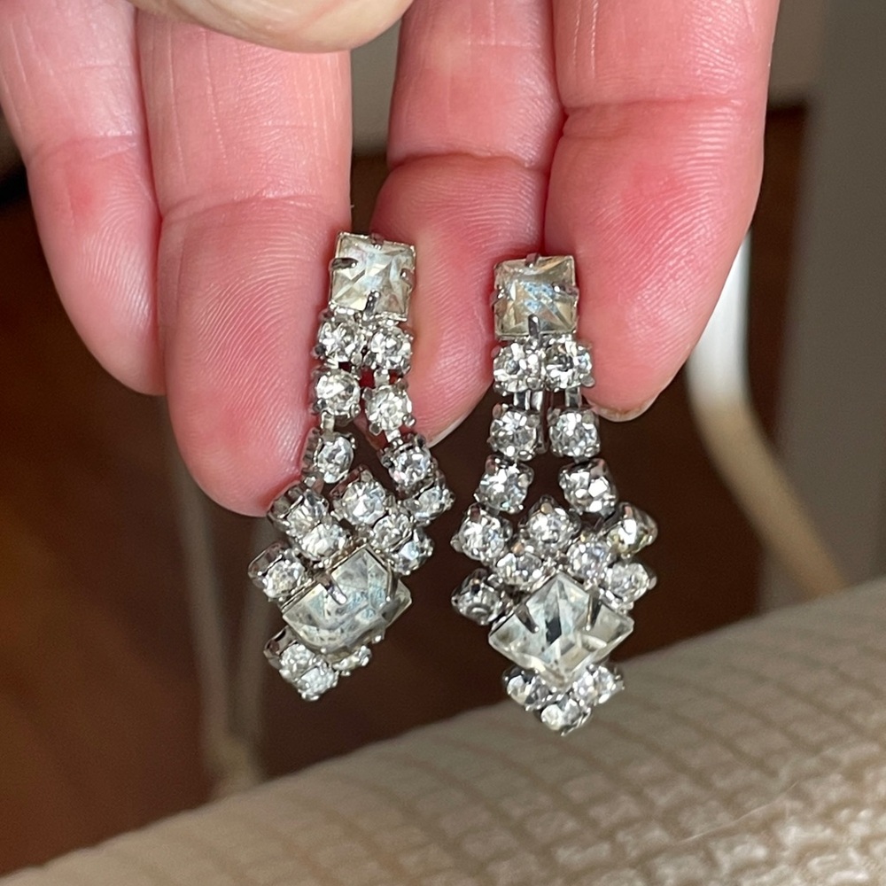 Vintage Silver Crystal Drop Earrings